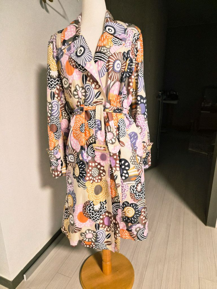 오일릴리(Oilily) 유니크 플라워 패턴 트렌치코트--2