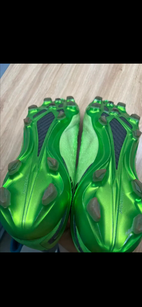 아이다스 엑스 스피드포탈 285 이미지