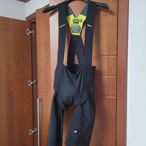 아소스 이큅 RS 봄가을 빕숏 S9