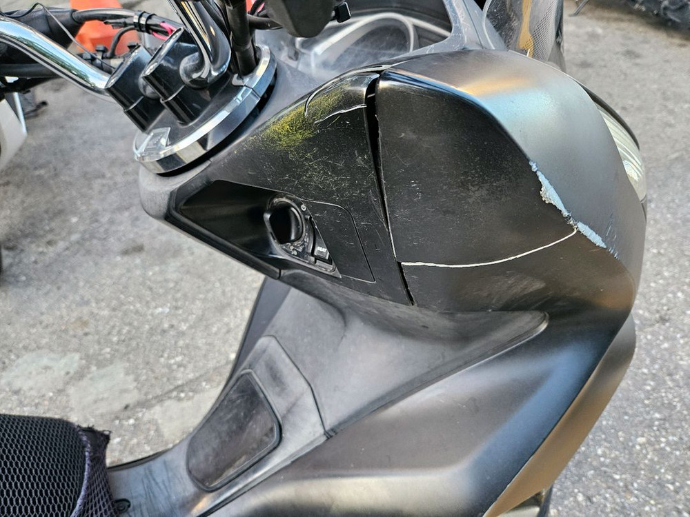 pcx125 19년식 94818km 묻따 70--6