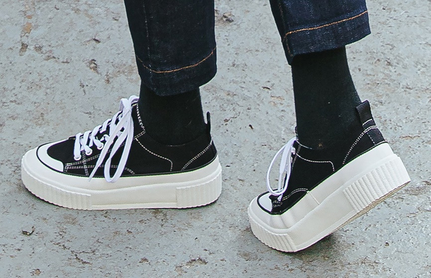 식스핏255 남성캔버스화 키높이 운동화 남성신발 새상품 이미지