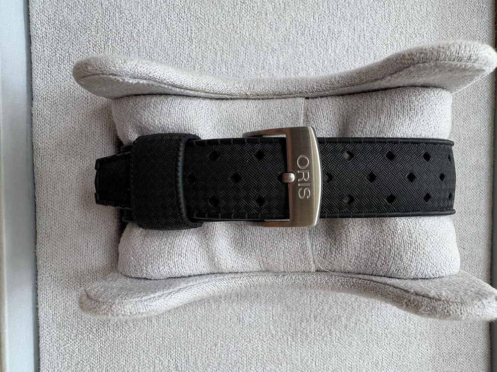 오리스 식스티파이브 브론즈 40mm 러버밴드 버전 이미지