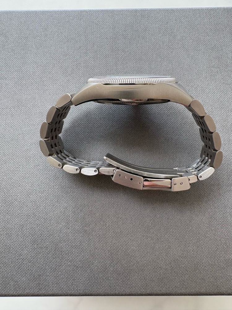 오리스 빅크라운 포인터데이트40mm 이미지