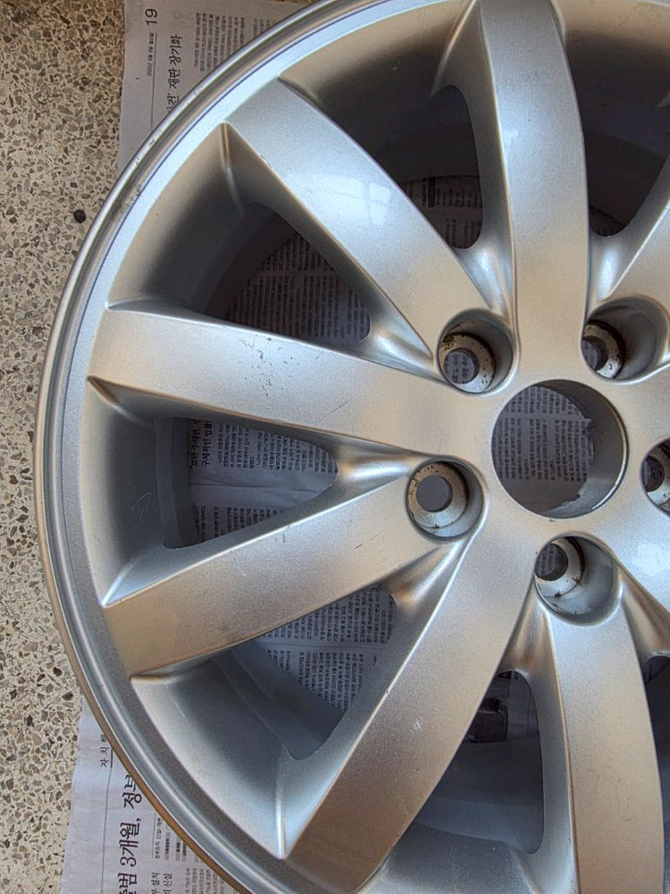 구형 에쿠스/순정17인치/10발 실버휠/중고 1개/개인/팝니다. 이미지