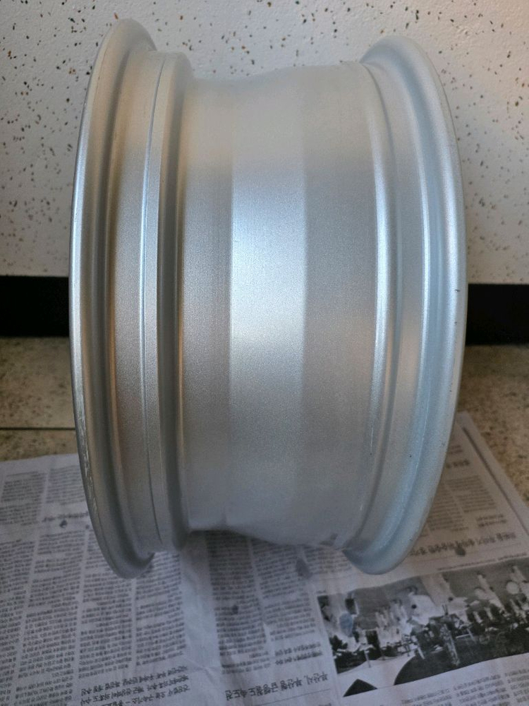 구형 에쿠스/순정17인치/10발 실버휠/중고 1개/개인/팝니다. 이미지