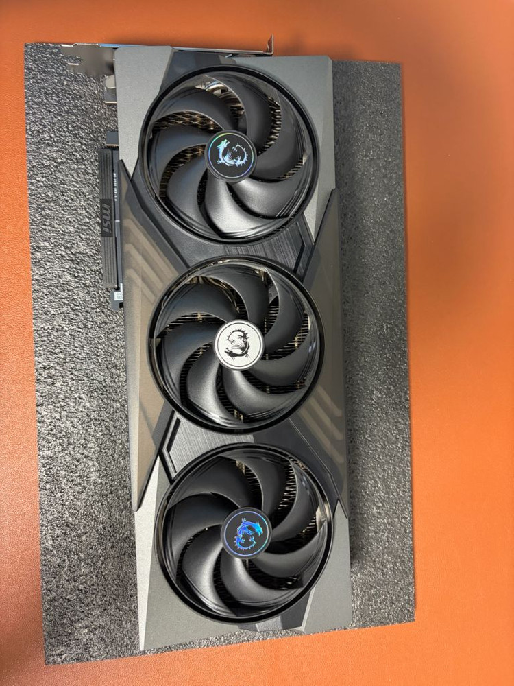 msi 5070ti 트리오 플러스 팝니다--3