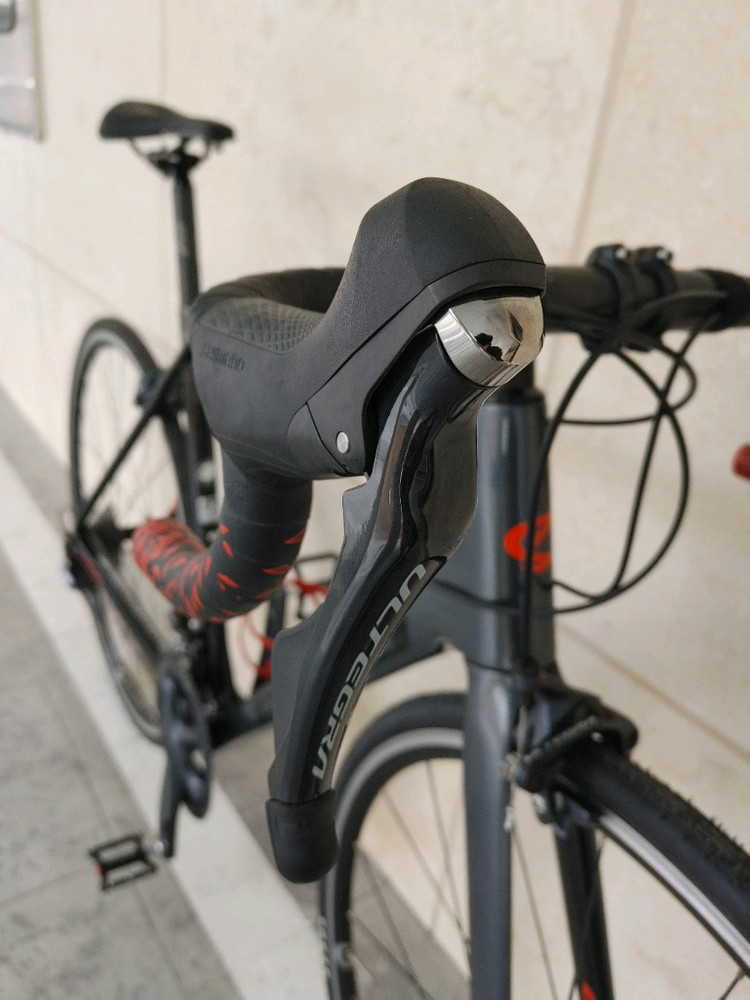 상태최상 19년 첼로 케인s8 풀 울테그라 카본 로드자전거 510사이즈 팔아요.--5