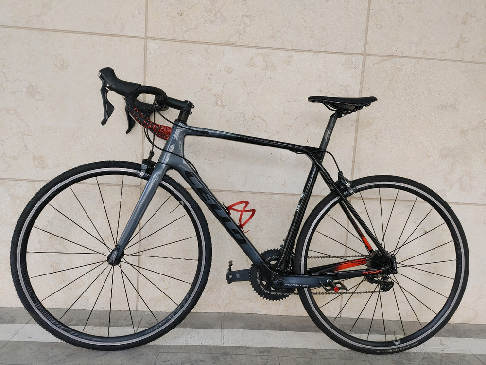 상태최상 19년 첼로 케인s8 풀 울테그라 카본 로드자전거 510사이즈 팔아요.--6