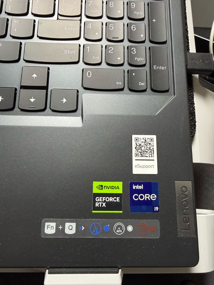 레노버 리전프로5 4070 이미지