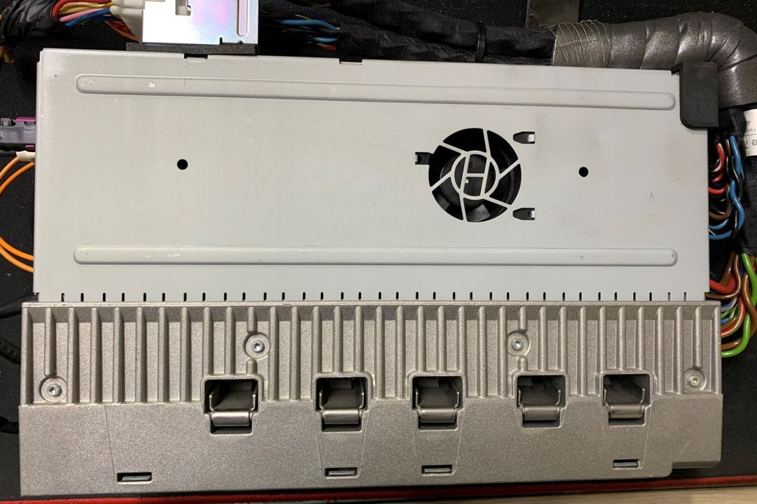 에쿠스VI AVN DIS용 데크,모니터,앰프 팝니다. 이미지