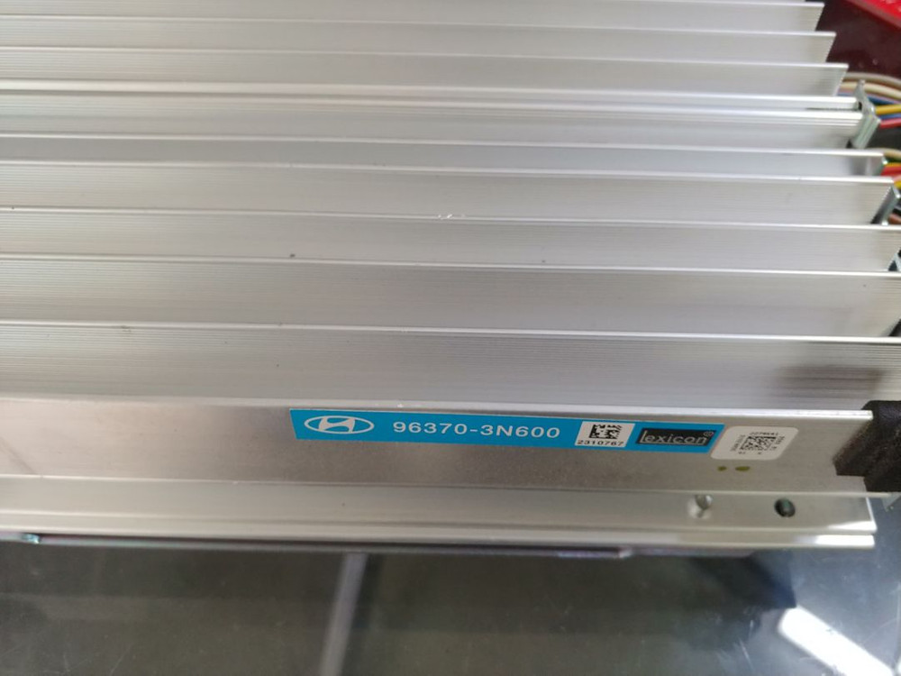 에쿠스VI AVN DIS용 데크,모니터,앰프 팝니다. 이미지