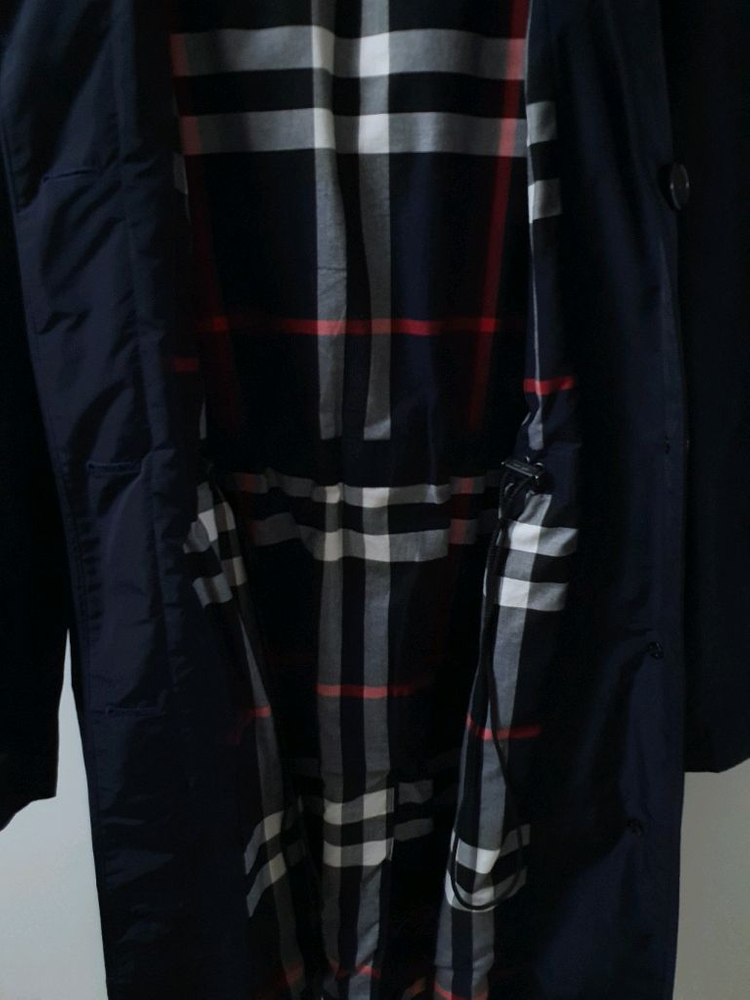 버버리 트링포드 트렌치코트--4