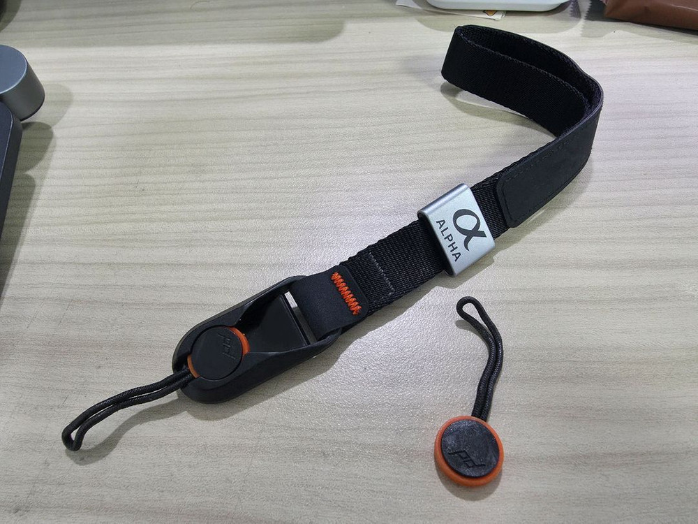 픽디자인(클러치, 소니커프) / 팔캠(마그네틱 스트랩)--3