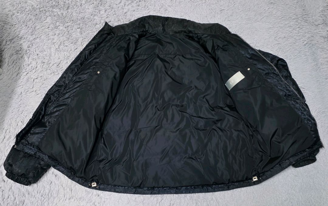 디올 오블리크 다운 패딩 블랙 943C449A4462 상태최상--3