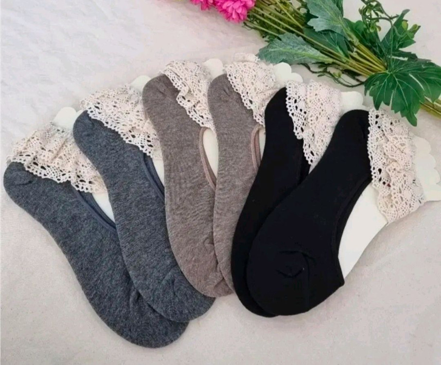 새상품)레이스 장식 슬립온 스니커즈 단화 이미지