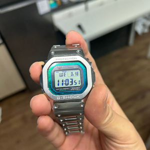 지샥 풀메탈 전파솔라 GMW-B5000PC-1JF 이미지