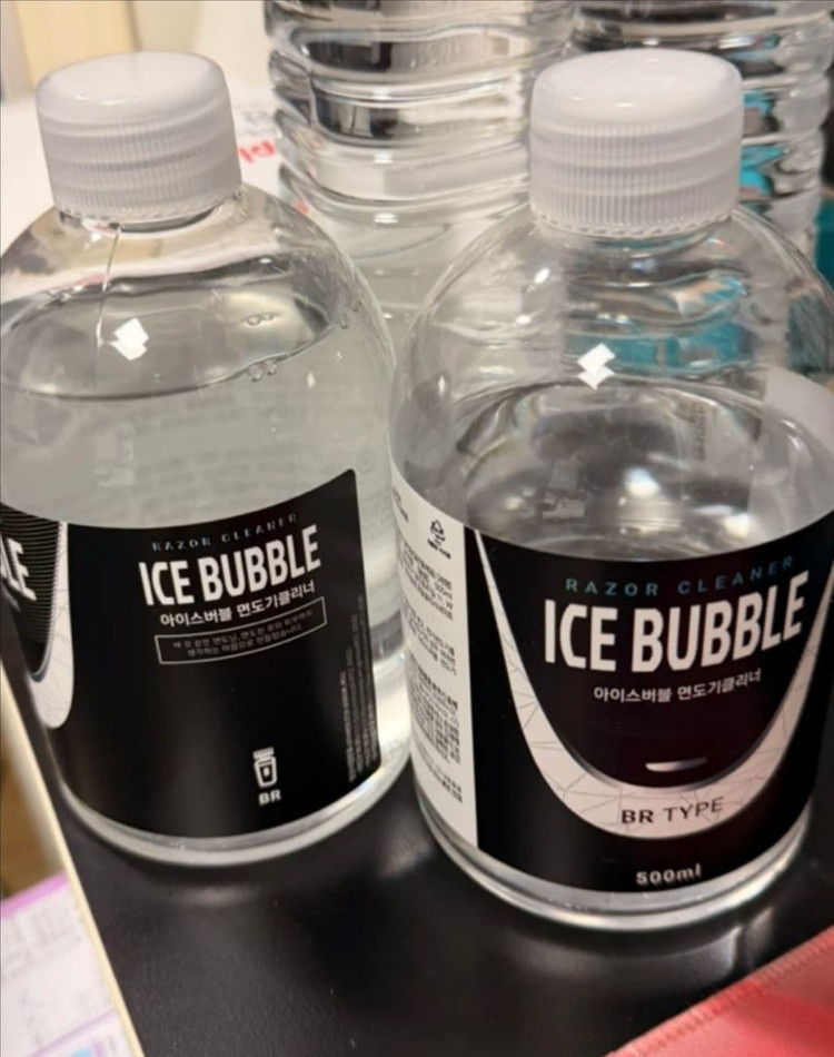 브라운전기면도기 9pro+ 최신모델 팝니다.--3