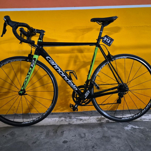 캐논데일 캐드12 105급 마빅휠 로드자전거 이미지