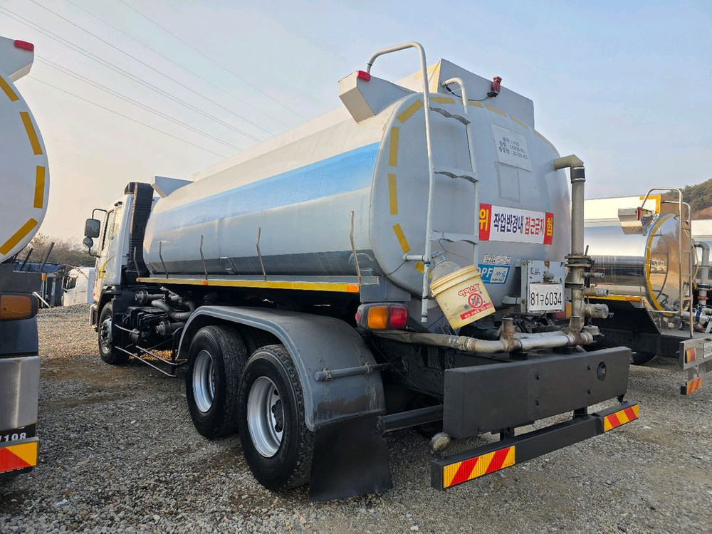 16톤살수차 16톤물차 중고살수차 중고물차 알미늄탱크 이미지
