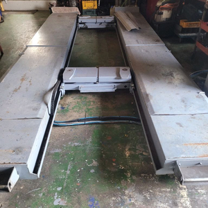 자동차 정비용 리프트 이미지