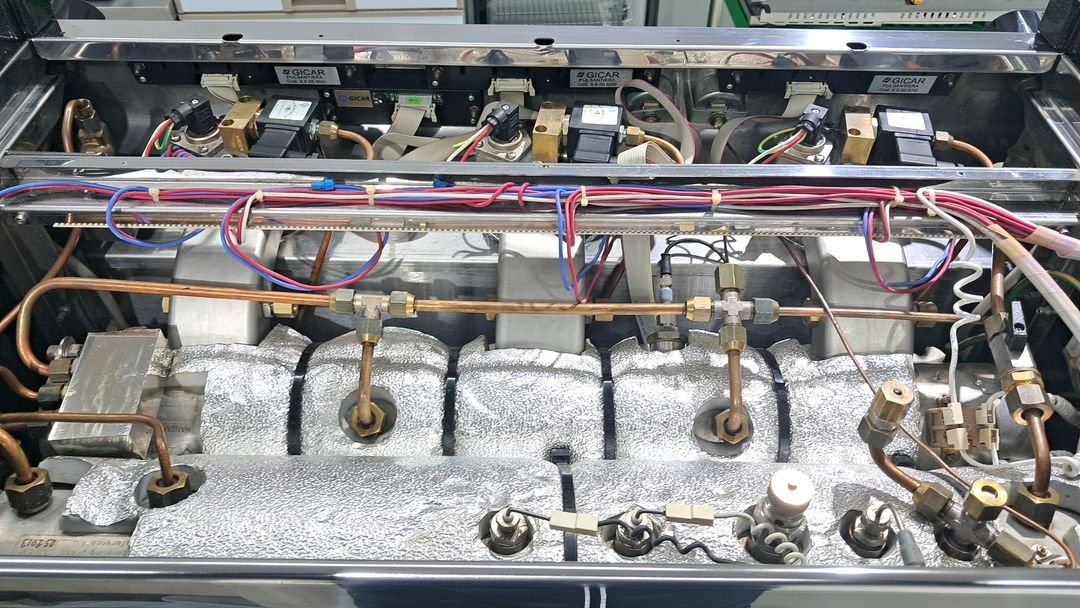 라마르조꼬 GB5 av 3구머신--7