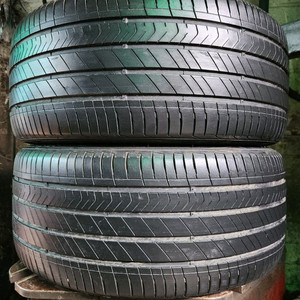 중고타이어 255 40 19 금호타이어 마제스티9 2본 2554019 이미지