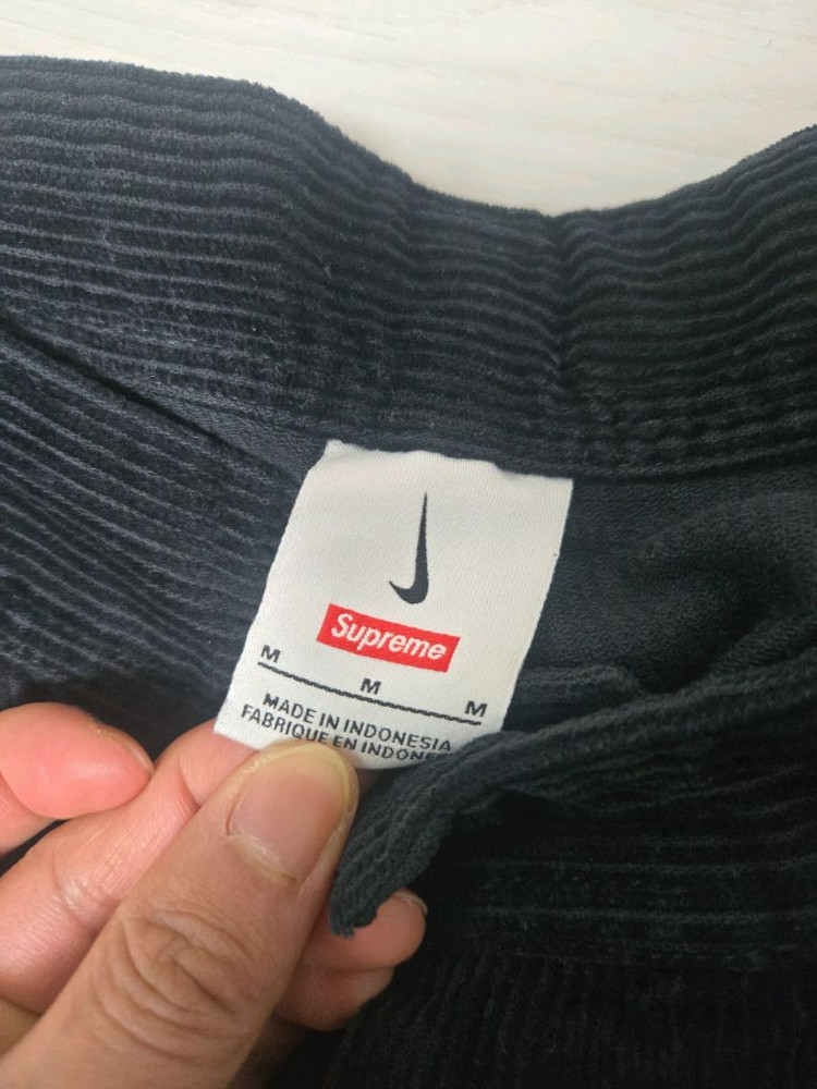 슈프림 x 나이키 아크 코듀로이 카고 팬츠 블랙 M 이미지