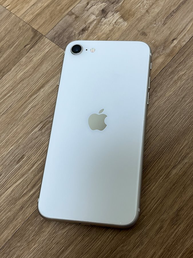 아이폰 SE3 256GB 판매합니다.--1