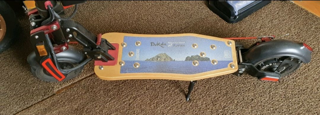 전동킥보드-쥬크보드(빨간색)-동력용 보조배터리 포함--1