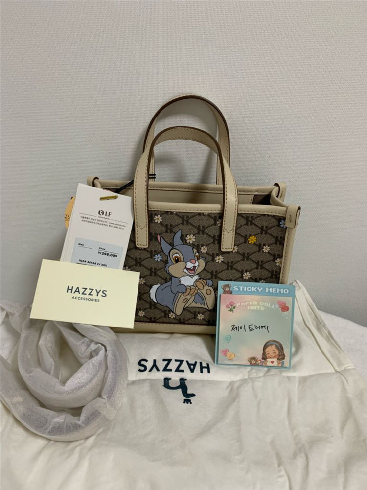 (미사용)헤지스 디즈니 덤퍼가방 여자가방 숄더백 크로스백--0