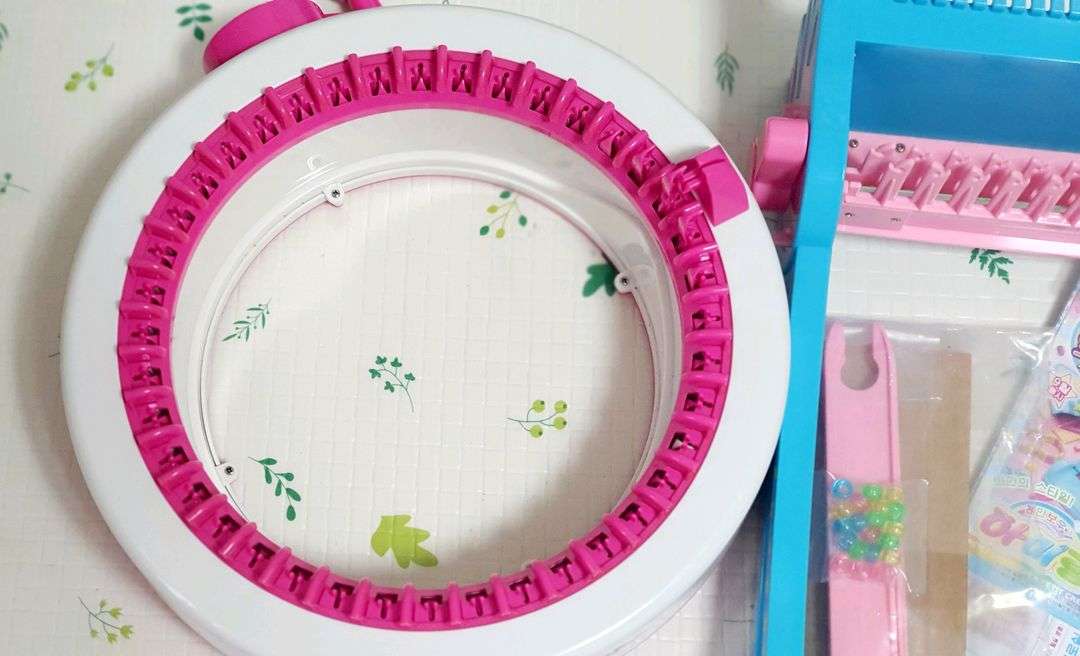 (미사용) 뜨개질 링 & 위빙 룸 세트 + 실 - 뜨개기계 2종 일괄--4