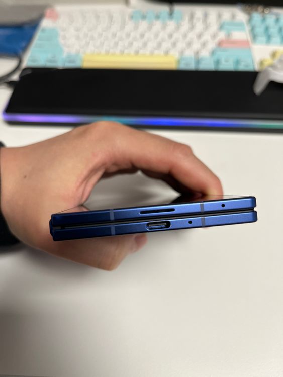 갤럭시 Z폴드7 1TB (자급제) 풀박스 상태 최상 팝니다--1