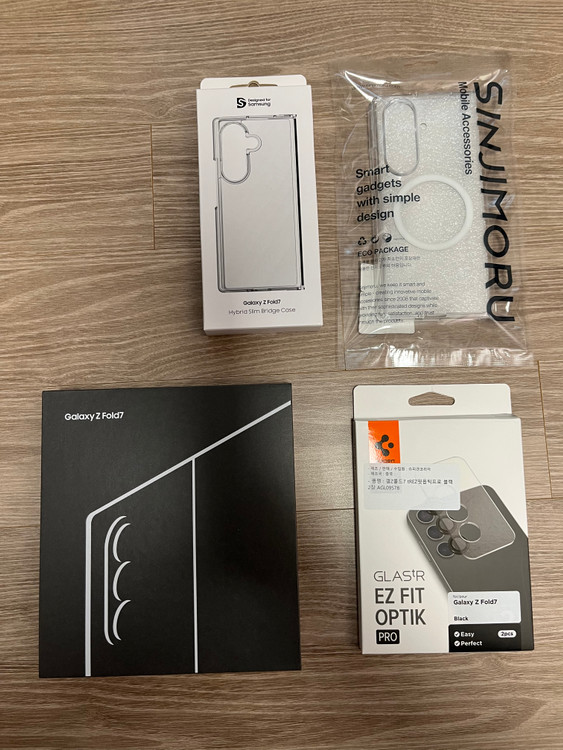갤럭시 Z폴드7 1TB (자급제) 풀박스 상태 최상 팝니다--4