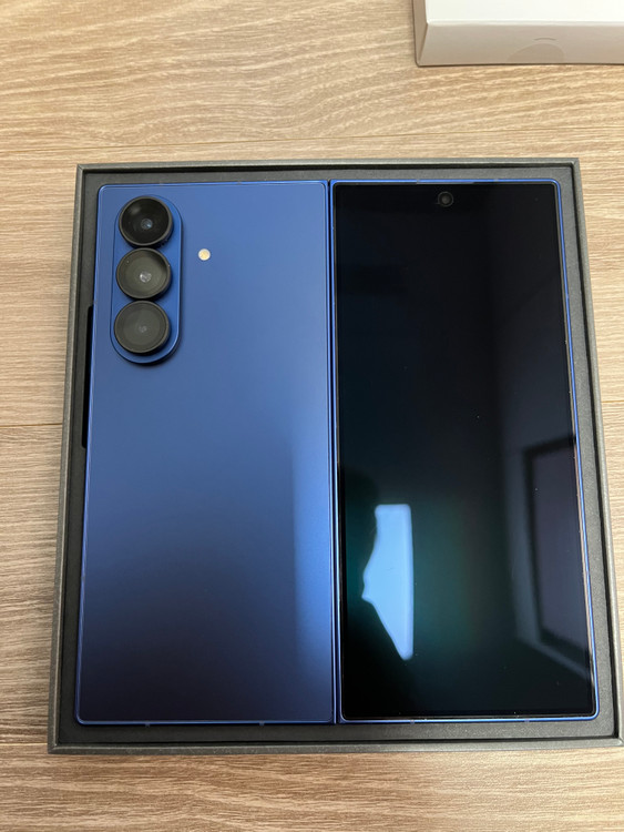 갤럭시 Z폴드7 1TB (자급제) 풀박스 상태 최상 팝니다--5