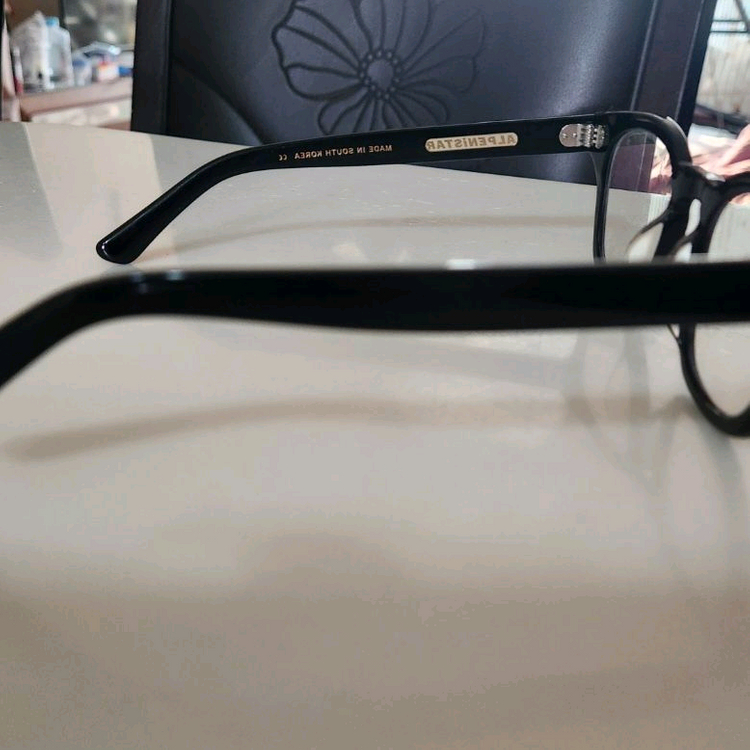 패션안경/안경/알펜아이웨어/모스콧/젠틀몬스터 이미지