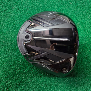 Titleist 타이틀리스트 TSi3 드라이버 헤드 이미지