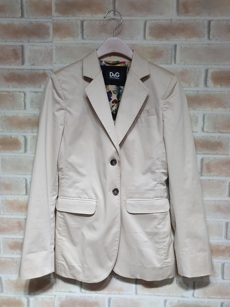 돌체앤가바나 (홀로 그램 정품)플라워라이닝 자켓--1