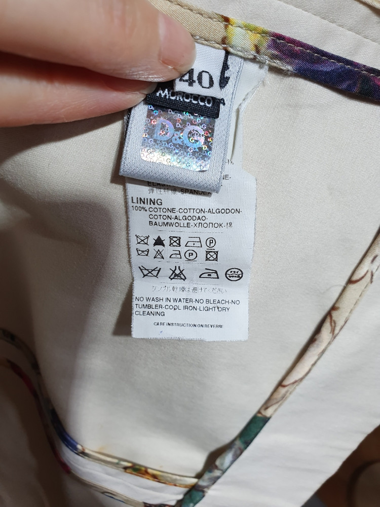 돌체앤가바나 (홀로 그램 정품)플라워라이닝 자켓--3