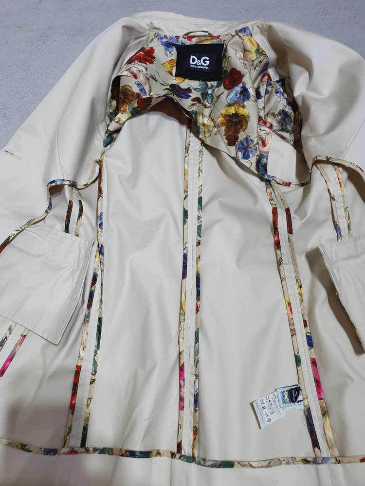 돌체앤가바나 (홀로 그램 정품)플라워라이닝 자켓--6
