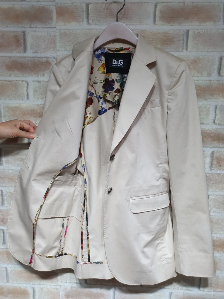 돌체앤가바나 (홀로 그램 정품)플라워라이닝 자켓--9