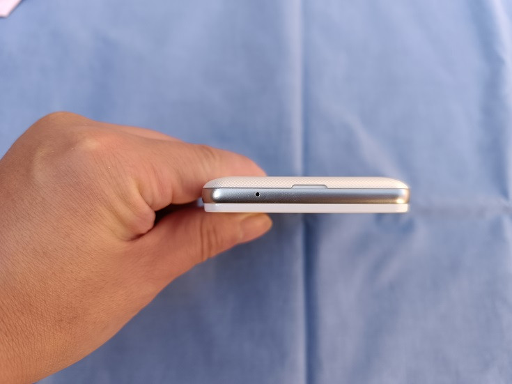 (초레어폰) LG 옵티머스 3D 큐브 화이트--4