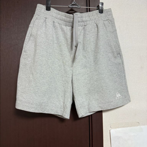 르꼬끄 스포르티브 회색 반바지