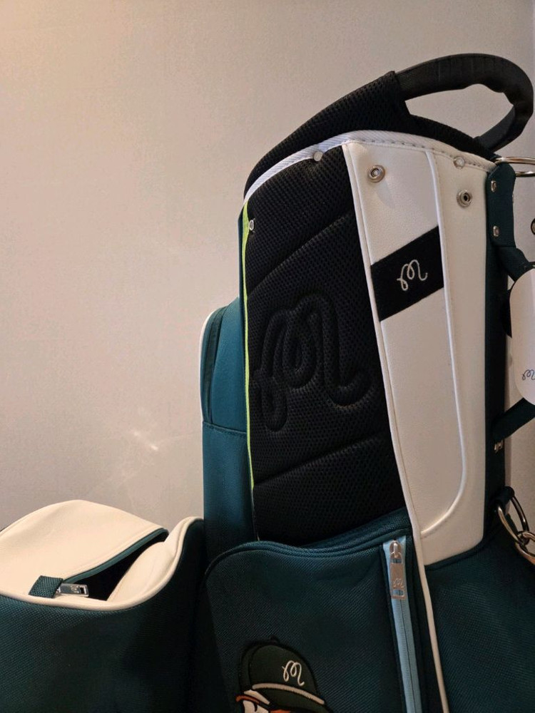국내당일발송 말본골프백 캐디백 바퀴형 이미지