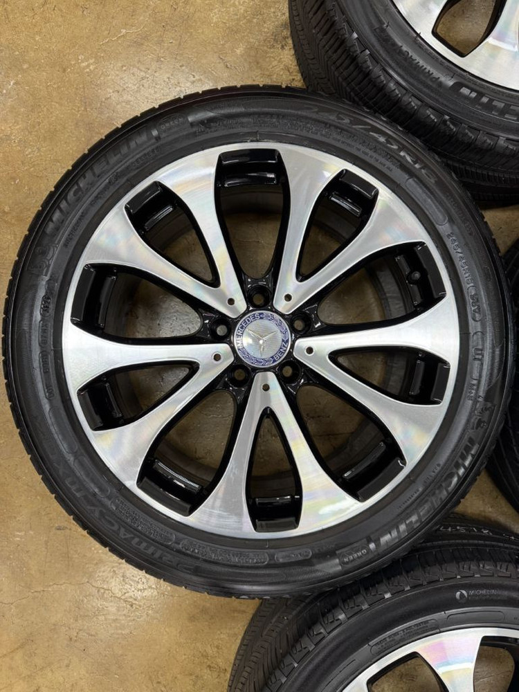 벤츠 E클래스 W213 18인치 정품 휠타이어 팝니다 이미지