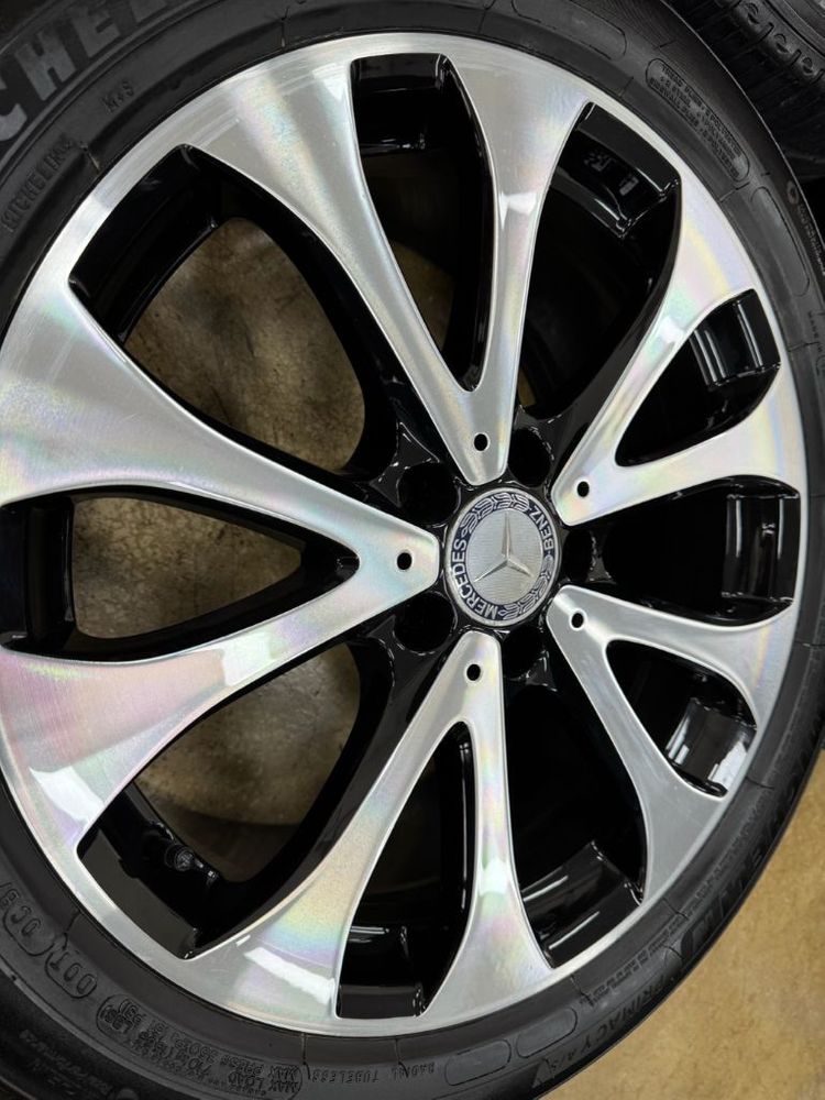 벤츠 E클래스 W213 18인치 정품 휠타이어 팝니다 이미지