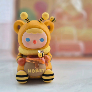 팝마트정품 꿀벌푸키 피규어 판매합니다