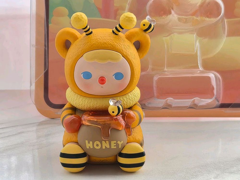 팝마트정품 꿀벌푸키 피규어 판매합니다--1