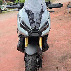 2024년식 혼다 X-ADV 750 신차급 오토바이 판매합니다. 이미지