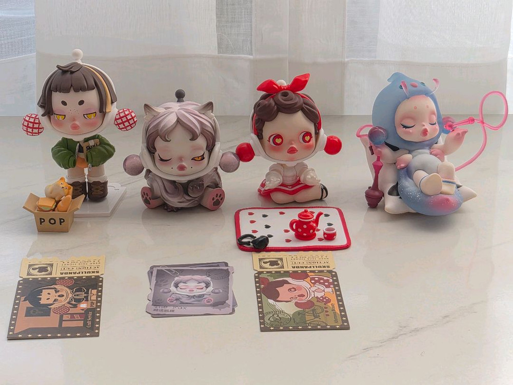 팝마트정품 스컬판다 4개일괄 판매합니다--1