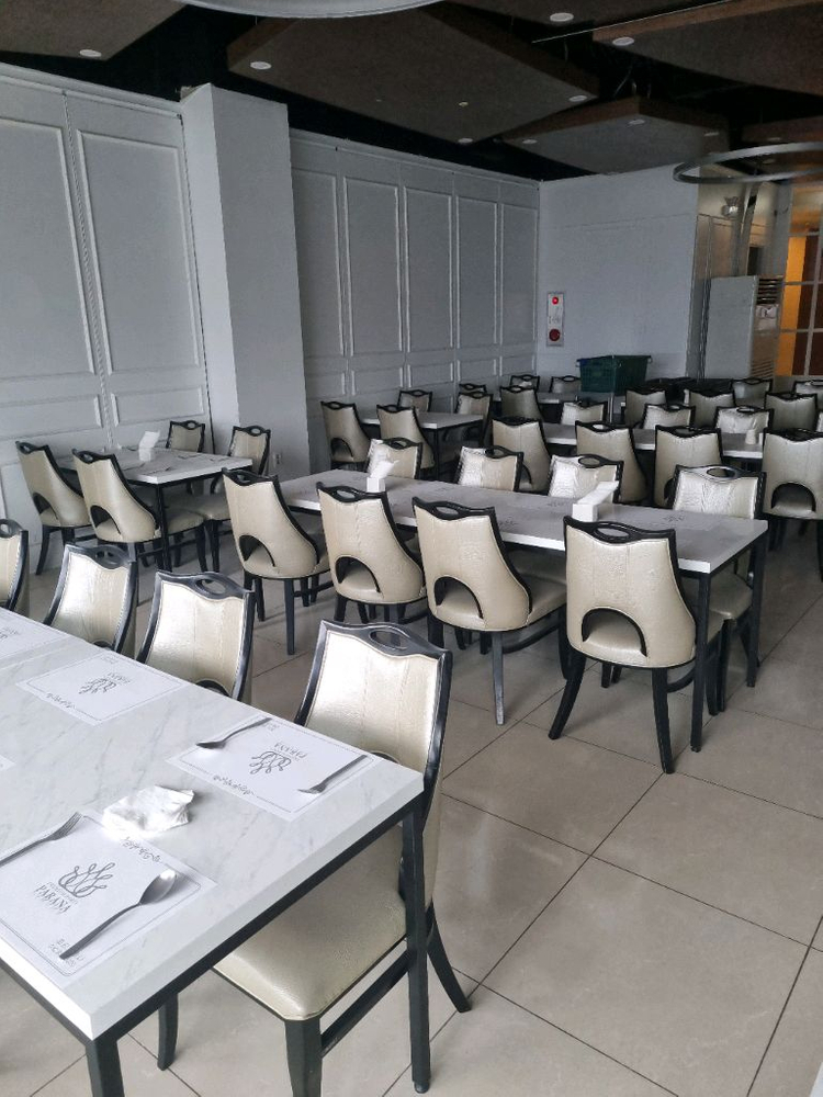 중고 .4인용식탁세트 업소용 테이블의자세트--2